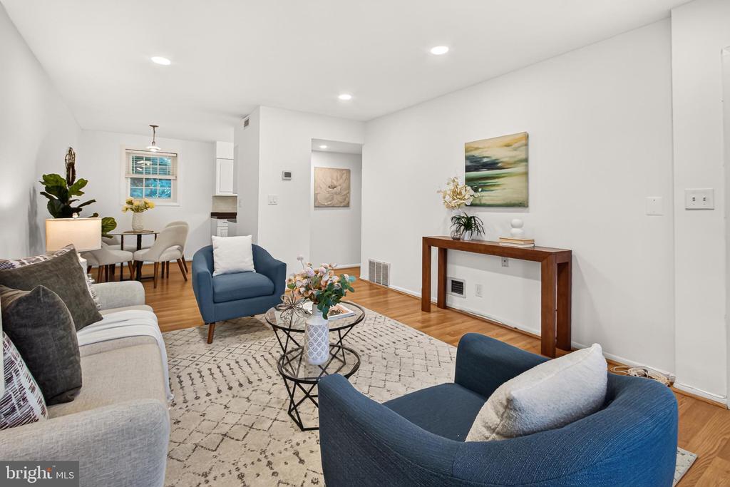 2711 S WALTER REED DRIVE Unit: A
