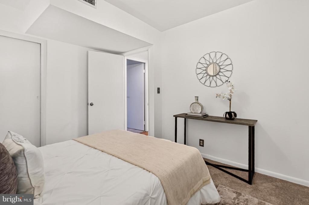 2711 S WALTER REED DRIVE Unit: A