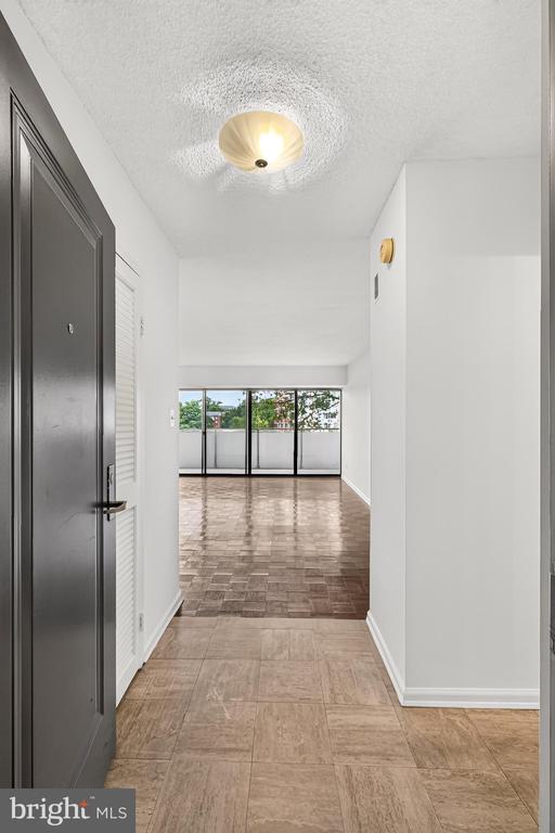 5300 COLUMBIA PIKE Unit: 705