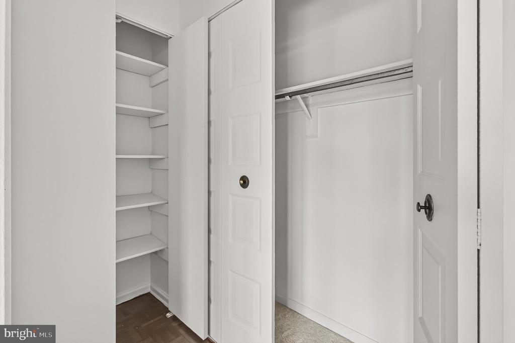 5300 COLUMBIA PIKE Unit: 705