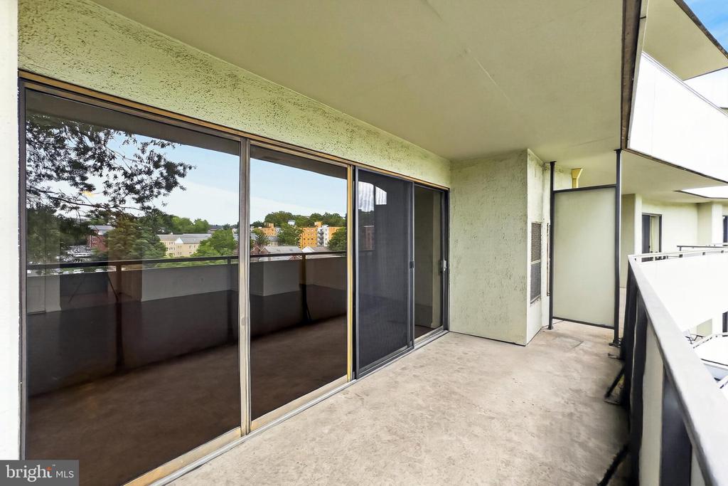 5300 COLUMBIA PIKE Unit: 705