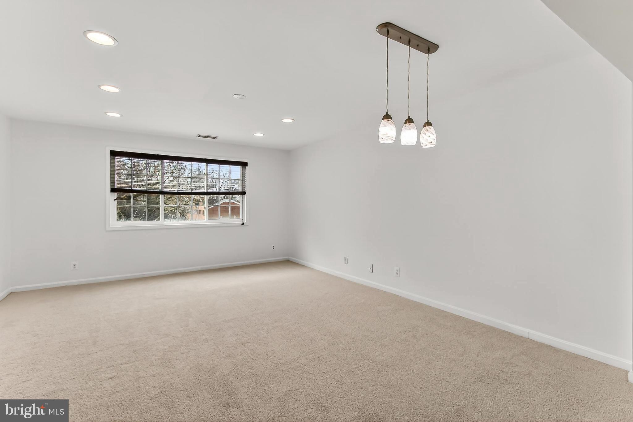 1407 N VAN DORN STREET N 1407C