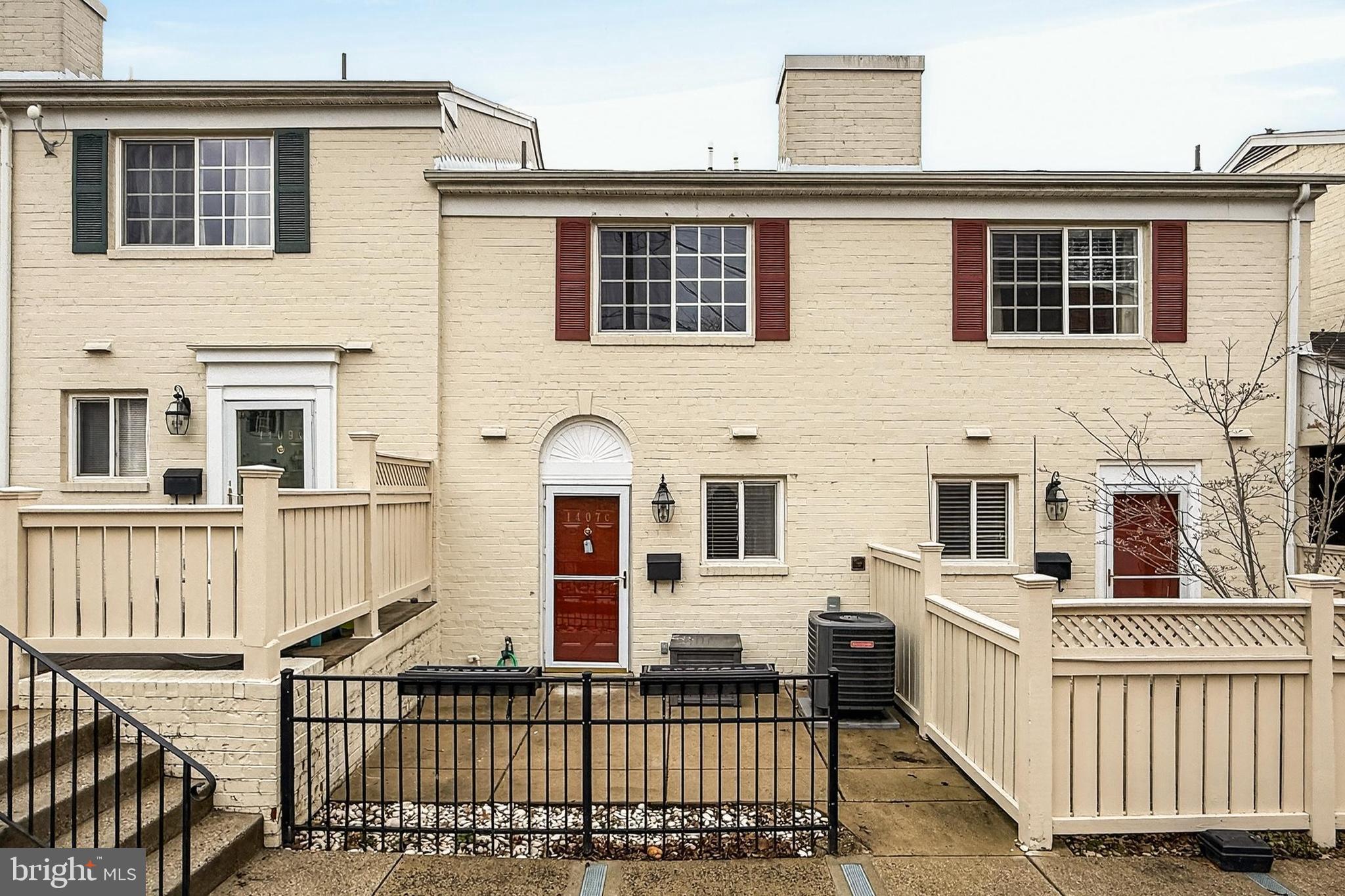 1407 N VAN DORN STREET N 1407C