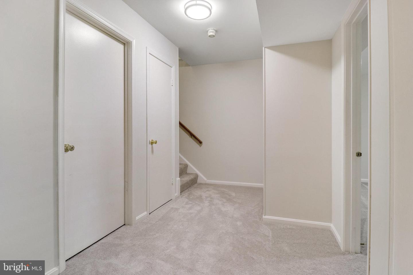 9812 Dansk Ct