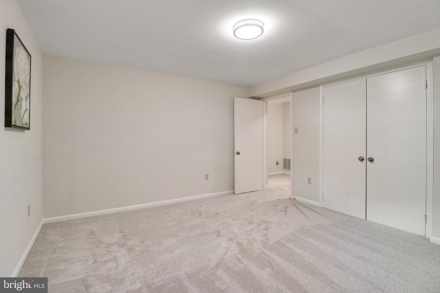 9812 Dansk Ct