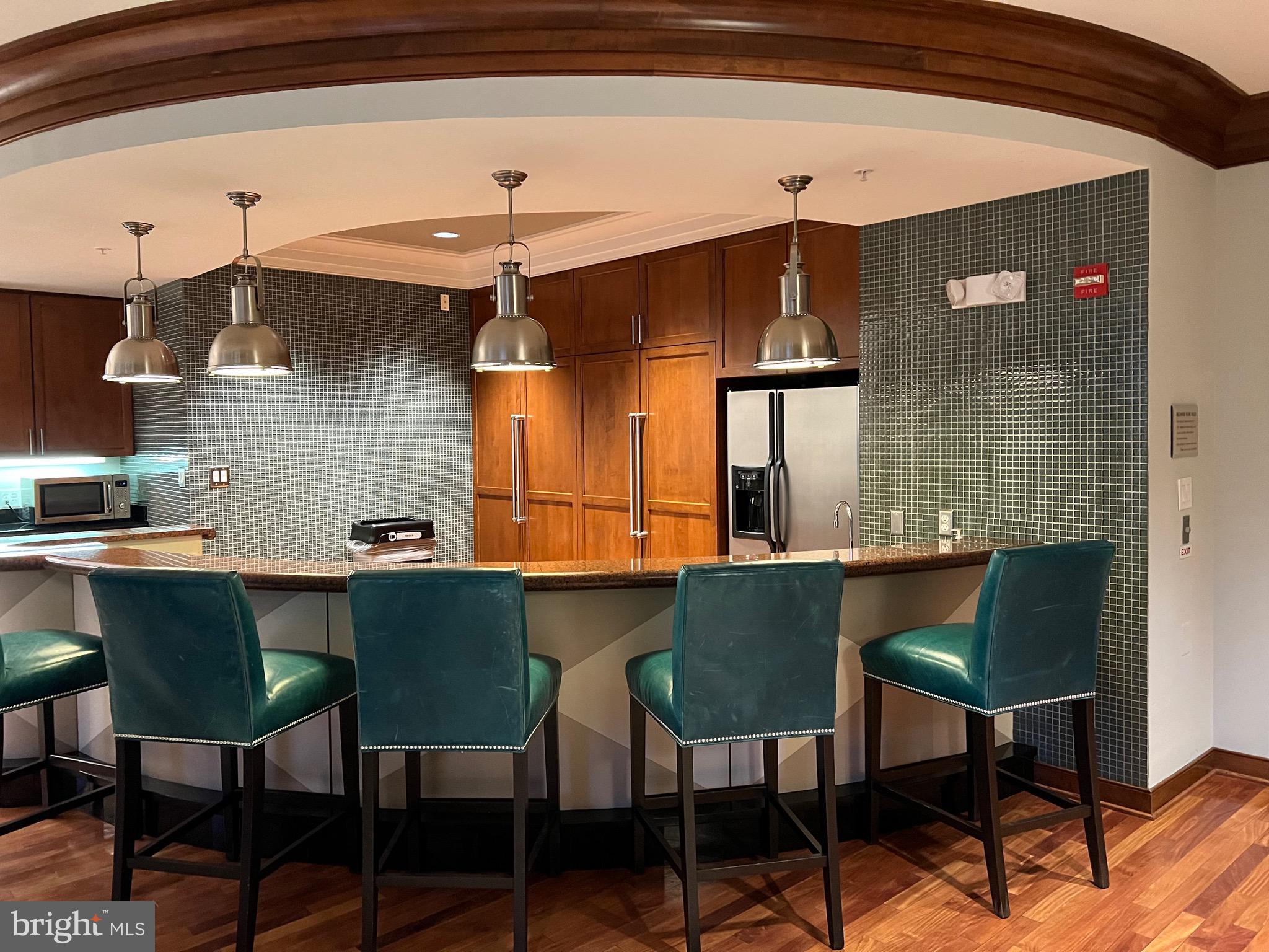 12000 Market St #324