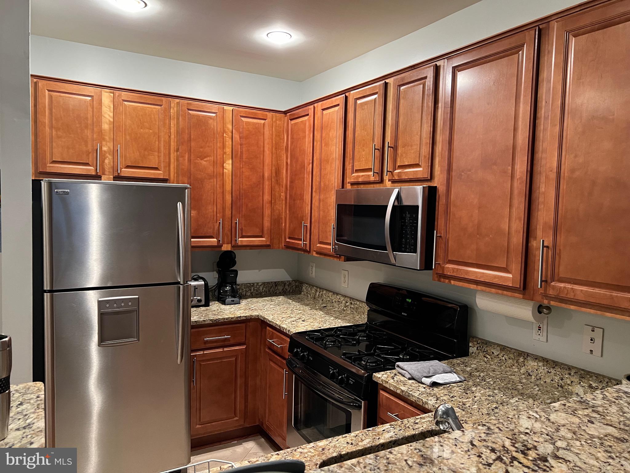 12000 Market St #324