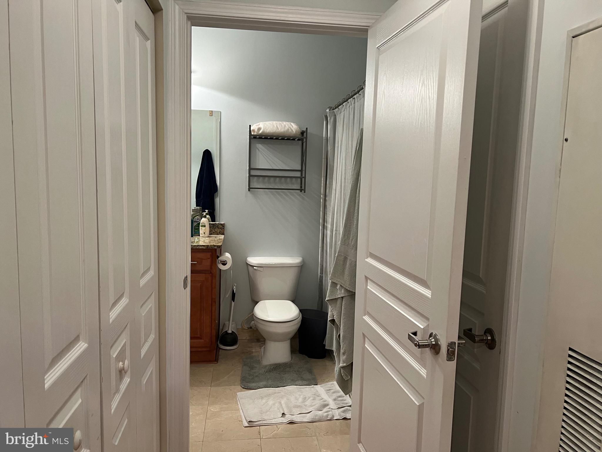 12000 Market St #324