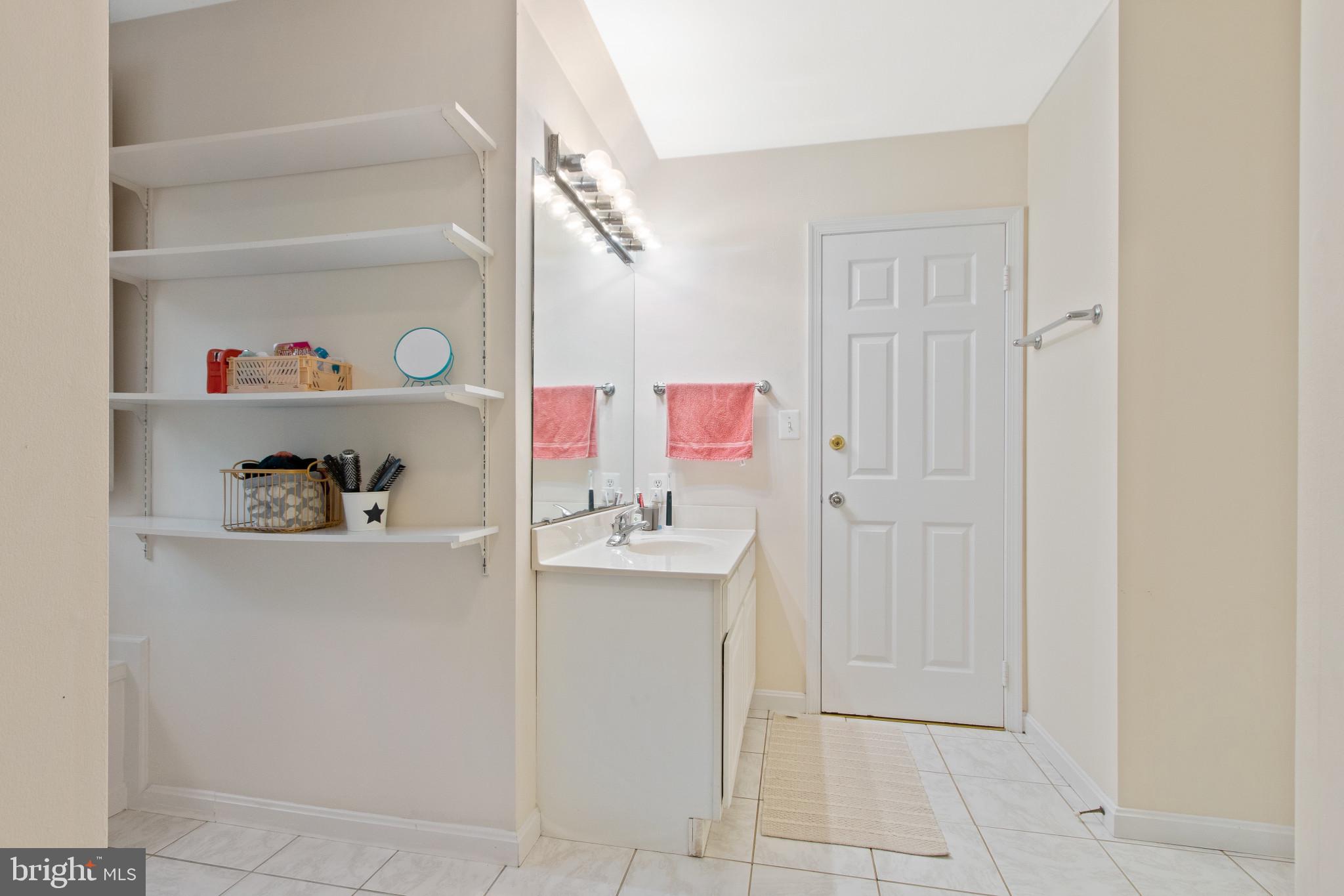 6111 Eagle Landing Rd