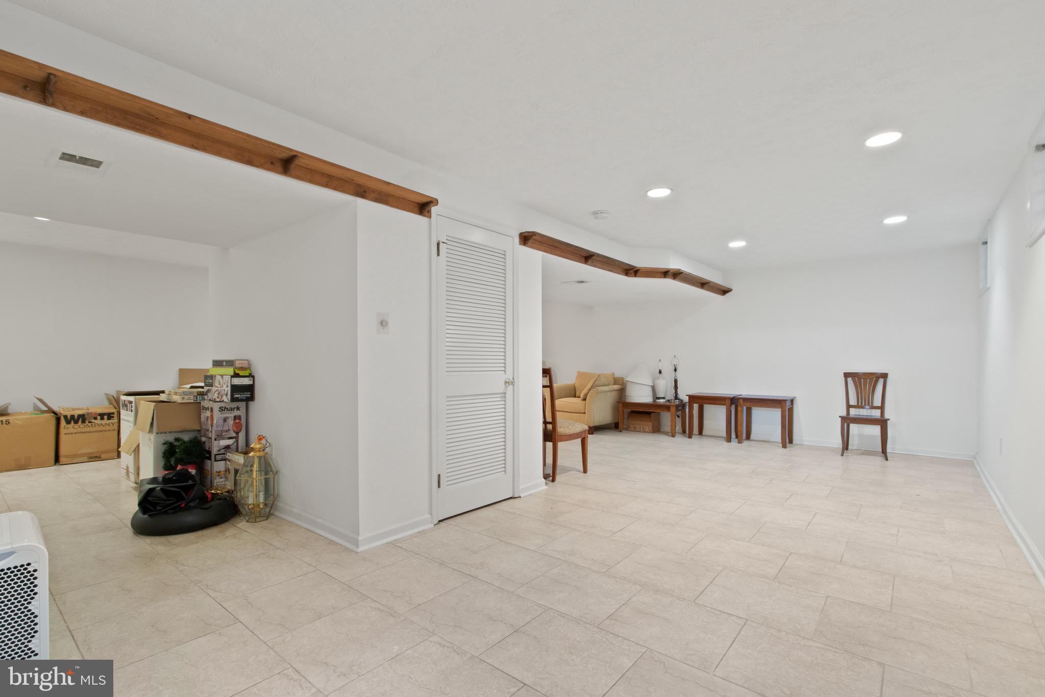 6111 Eagle Landing Rd