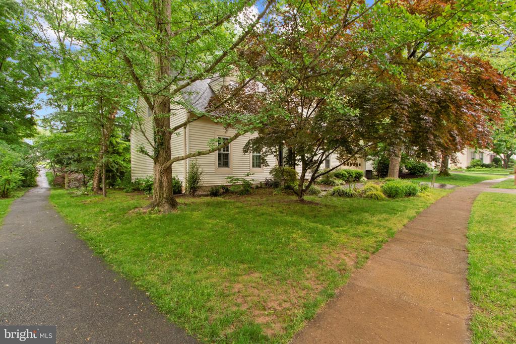 6111 Eagle Landing Rd