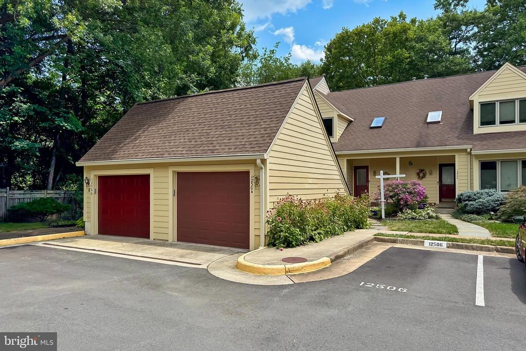 12506 N Lake Ct