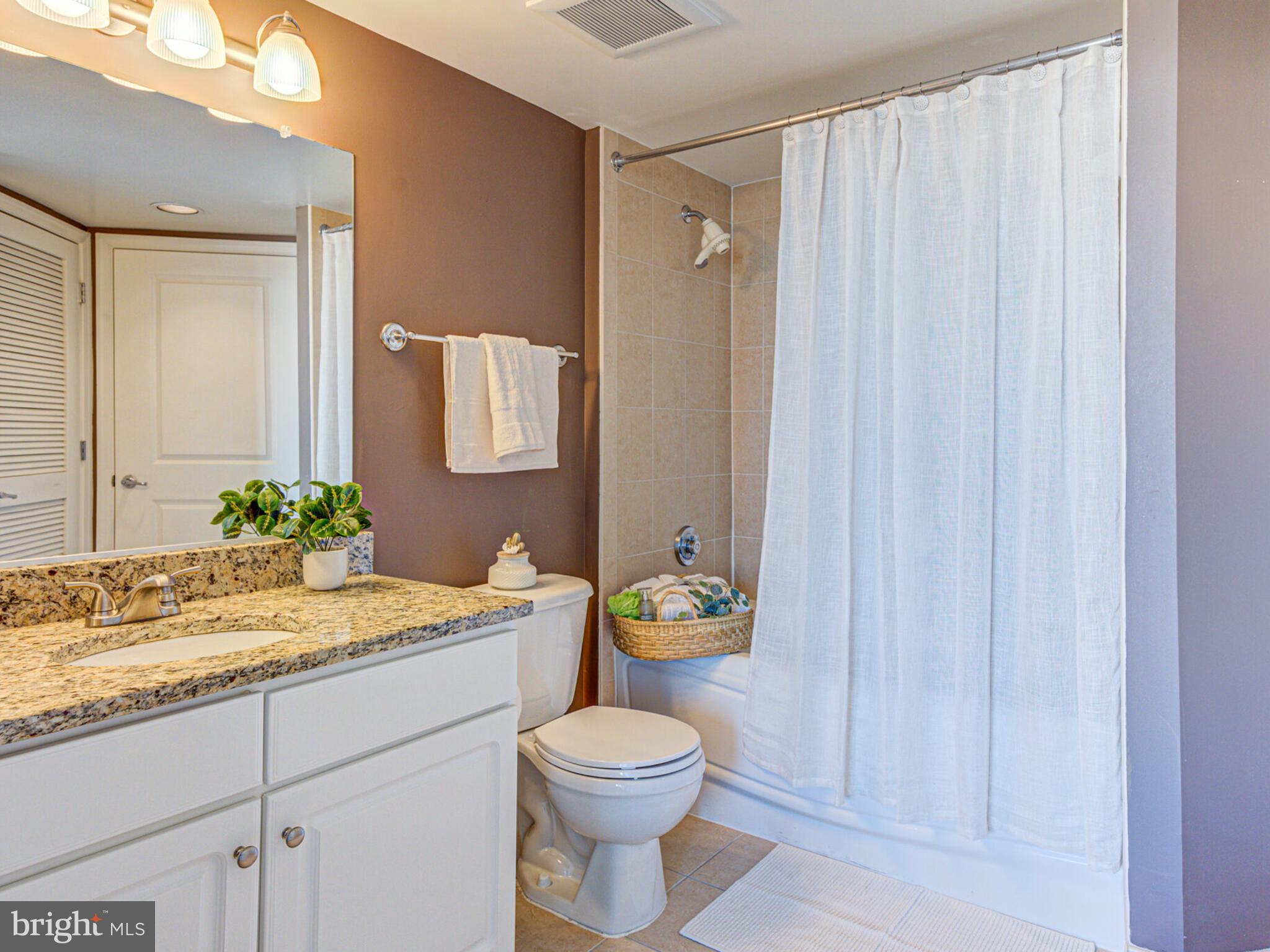 11800 Sunset Hills Rd #707