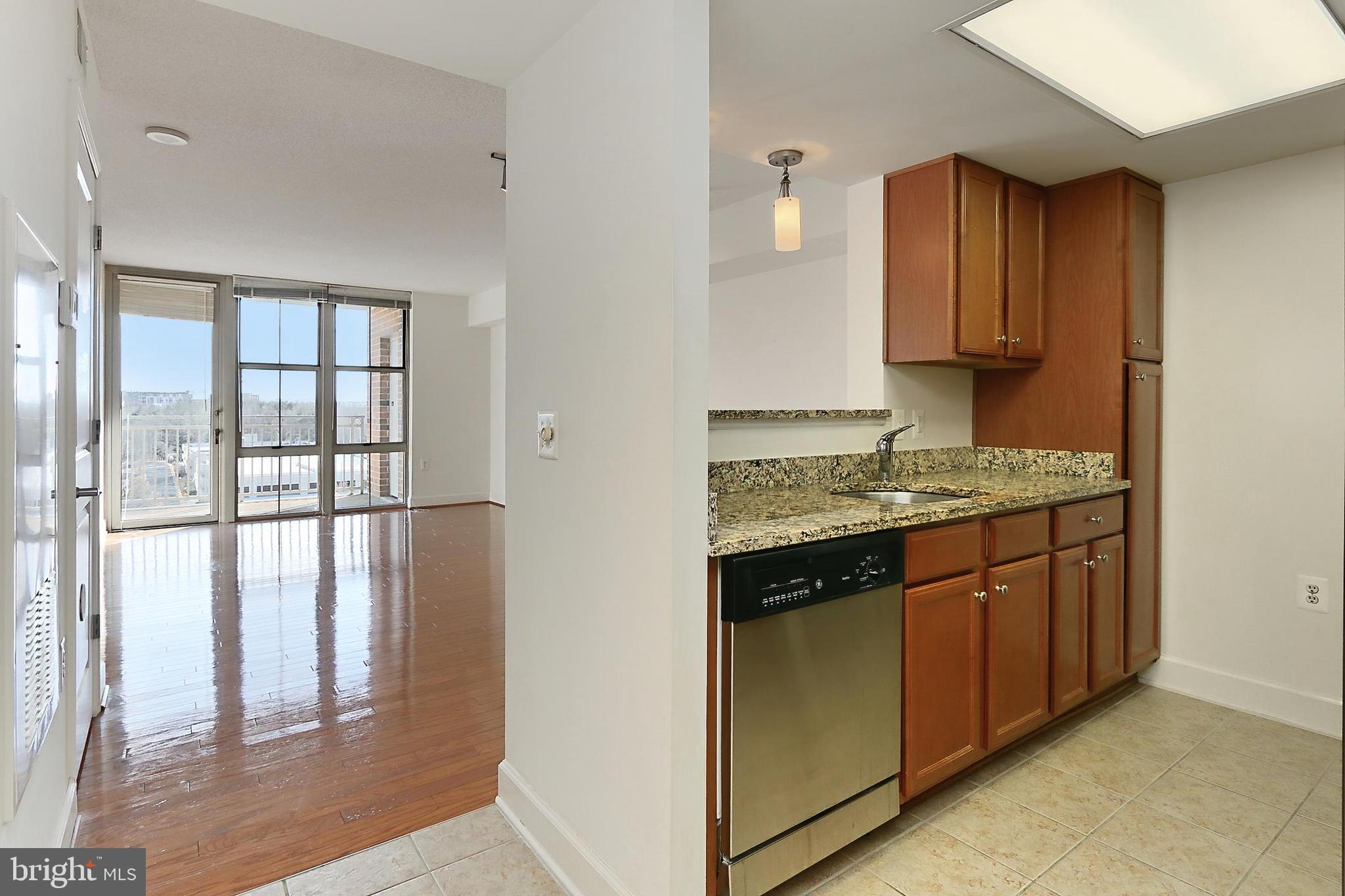 11800 Sunset Hills Rd #1018