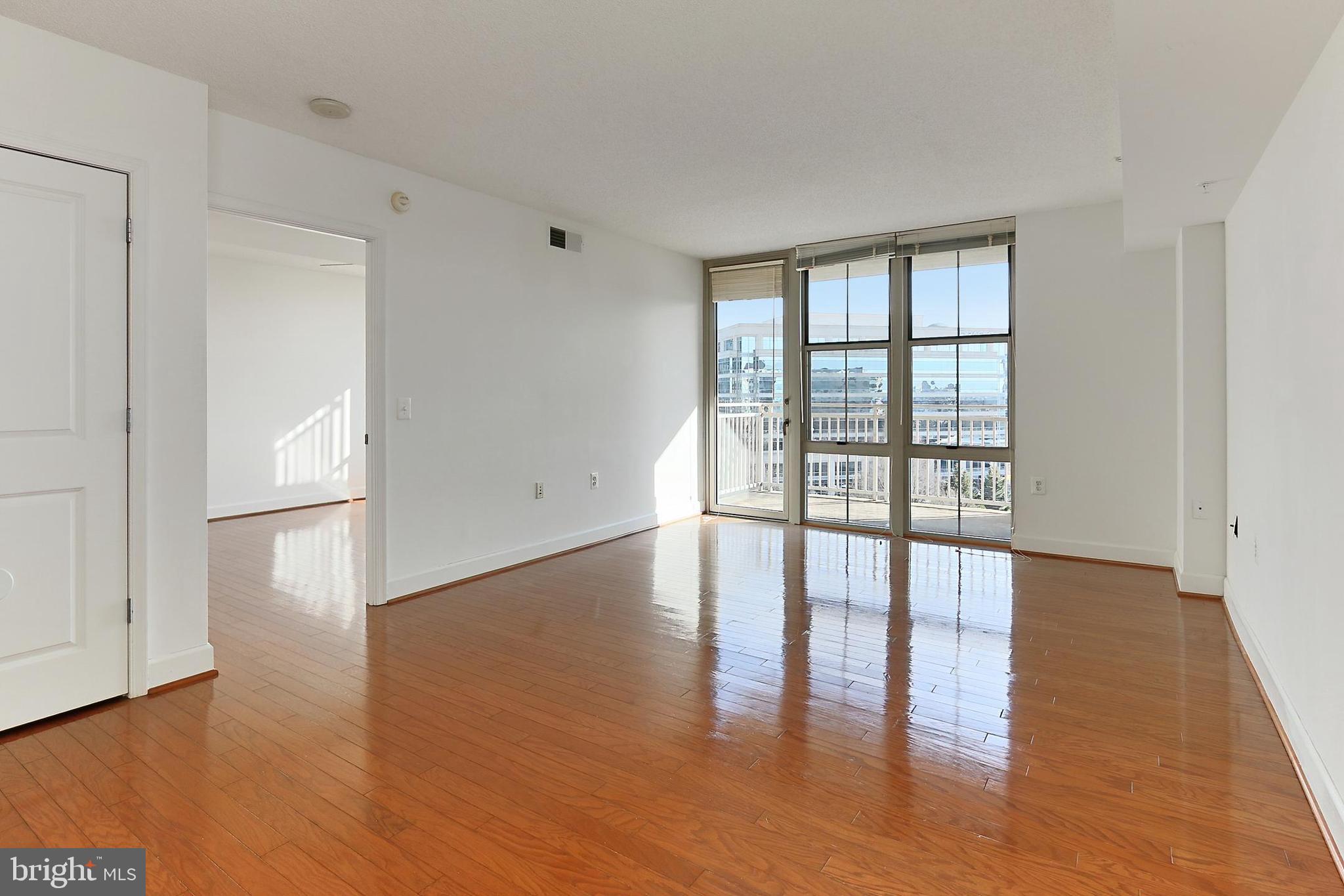 11800 Sunset Hills Rd #1018