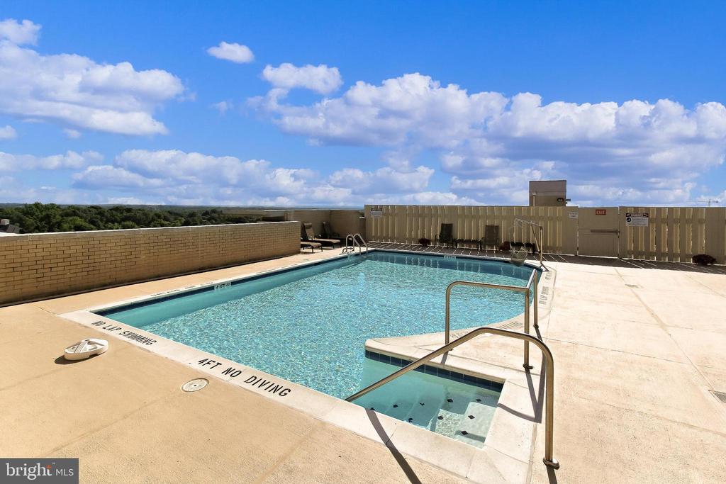 11800 Sunset Hills Rd #1018