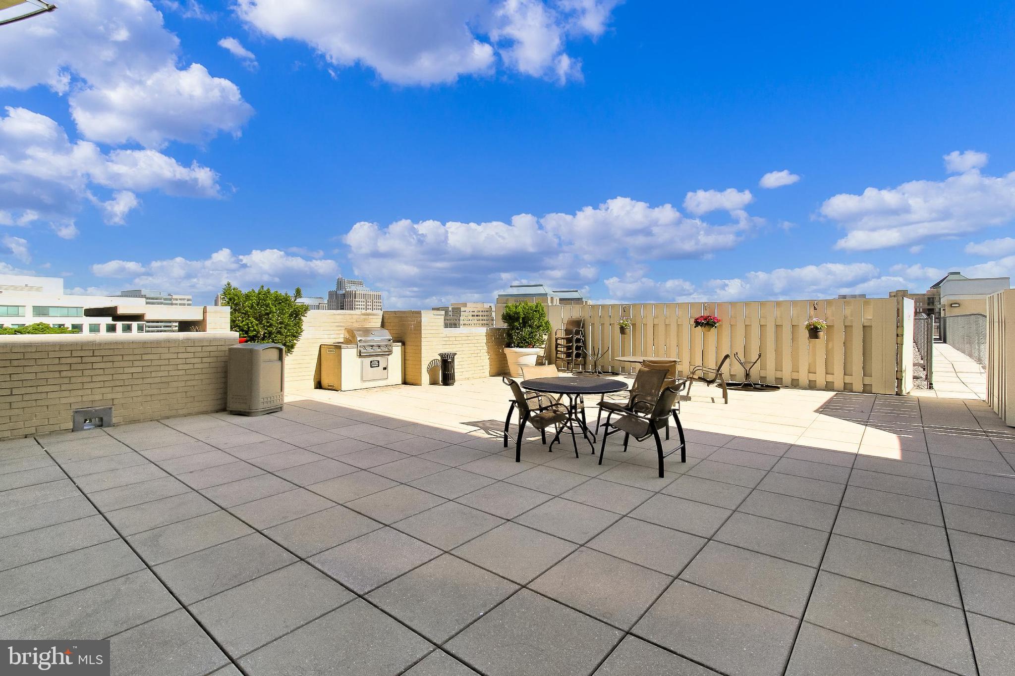 11800 Sunset Hills Rd #1018