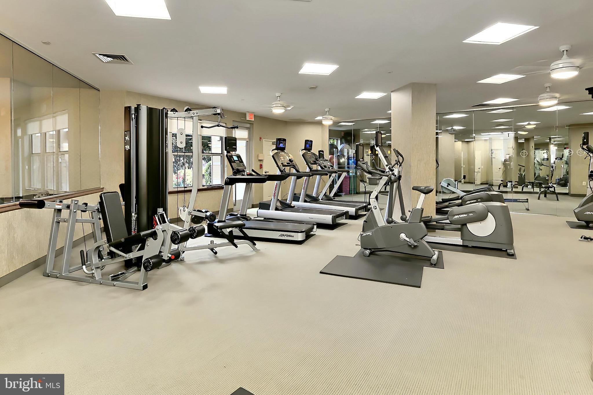 11800 Sunset Hills Rd #1018