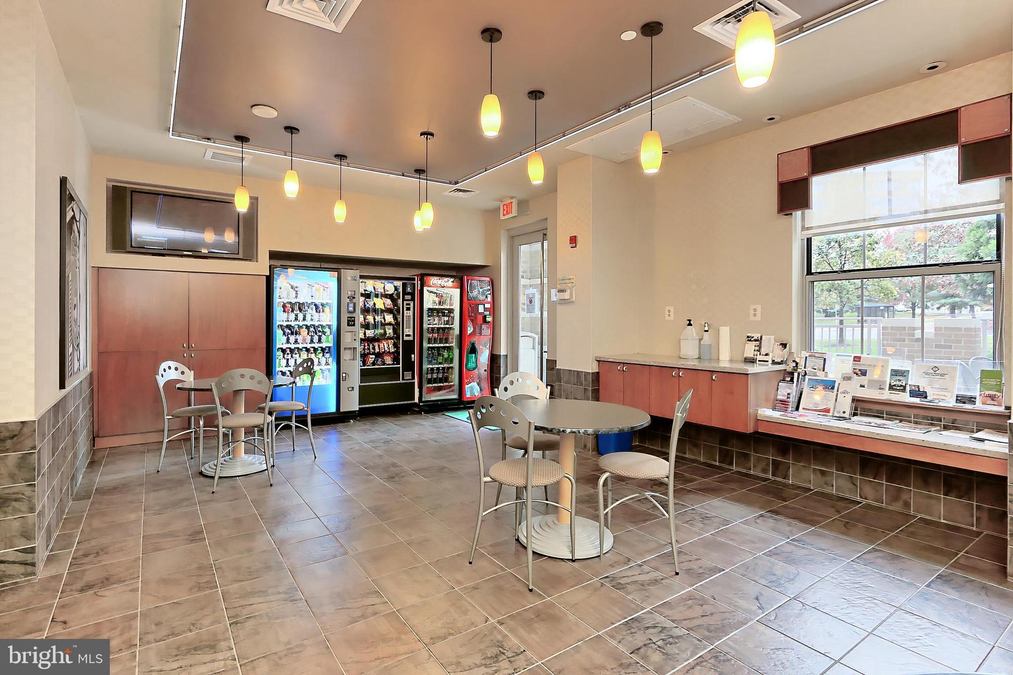 11800 Sunset Hills Rd #1018