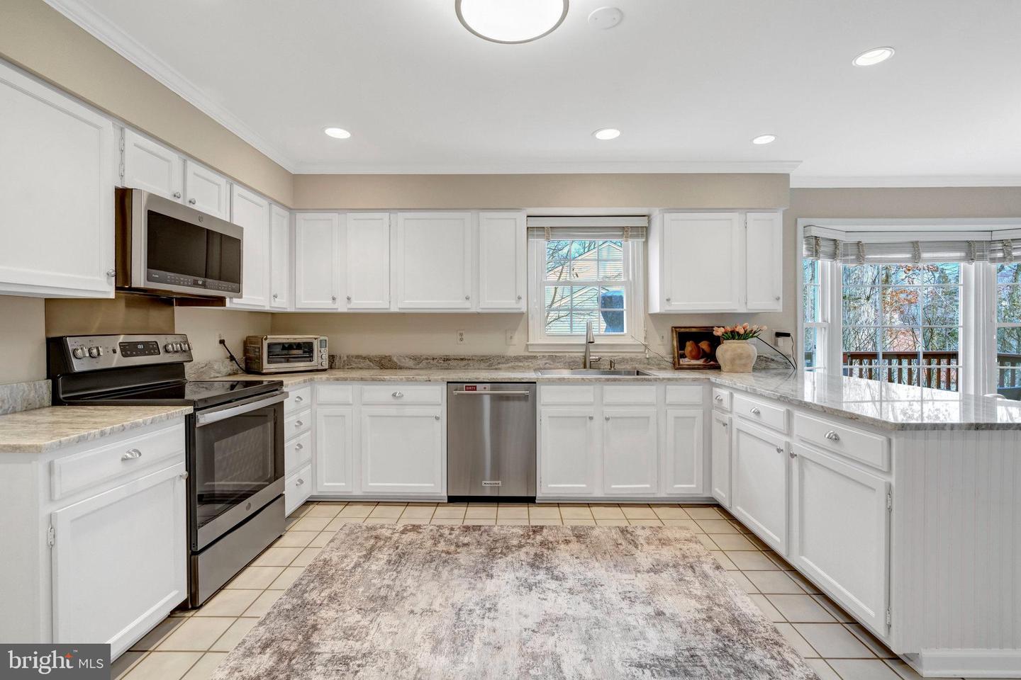 10332 Steamboat Landing Ln