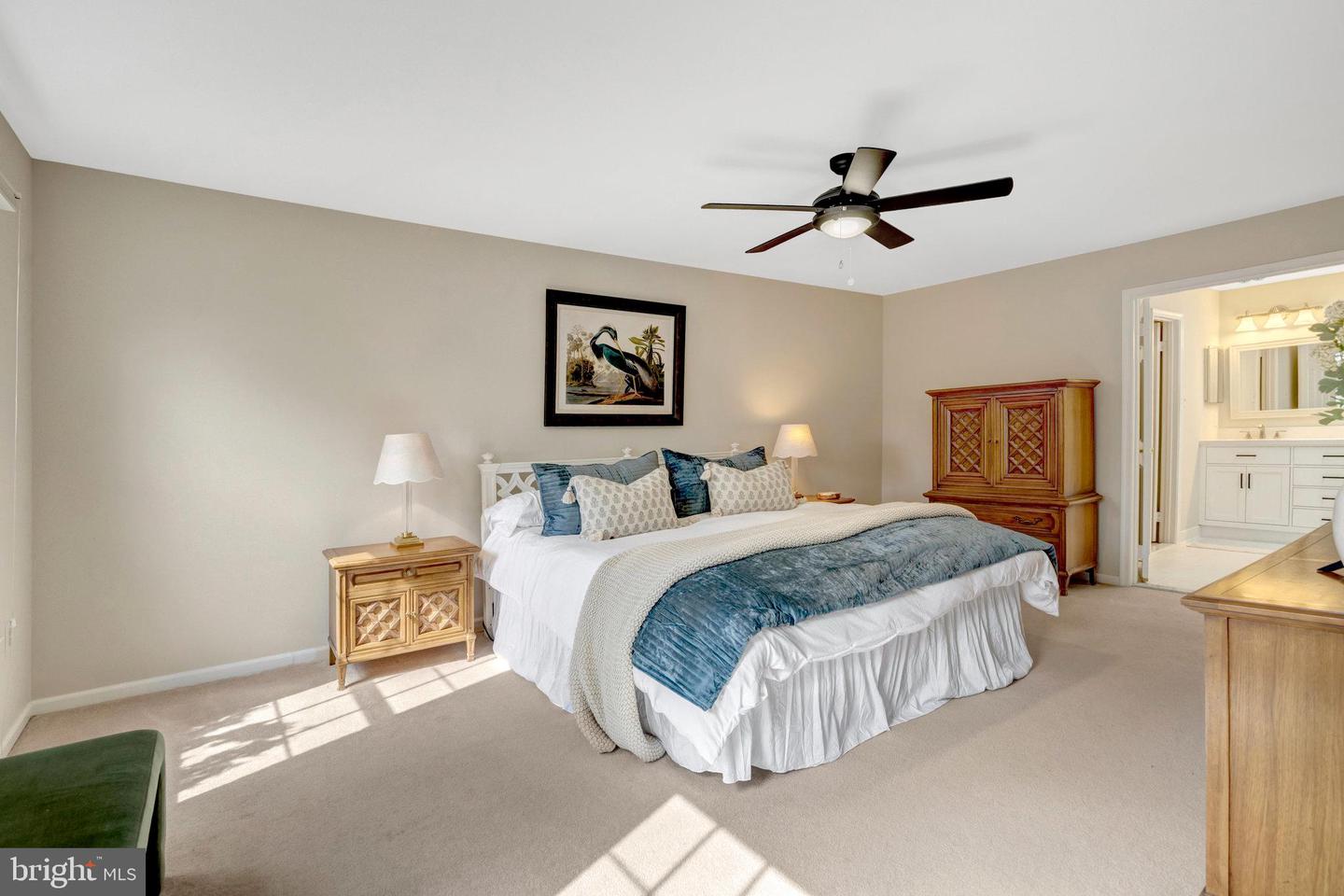 10332 Steamboat Landing Ln