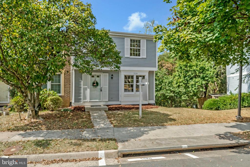 1628 BARNSTEAD DRIVE