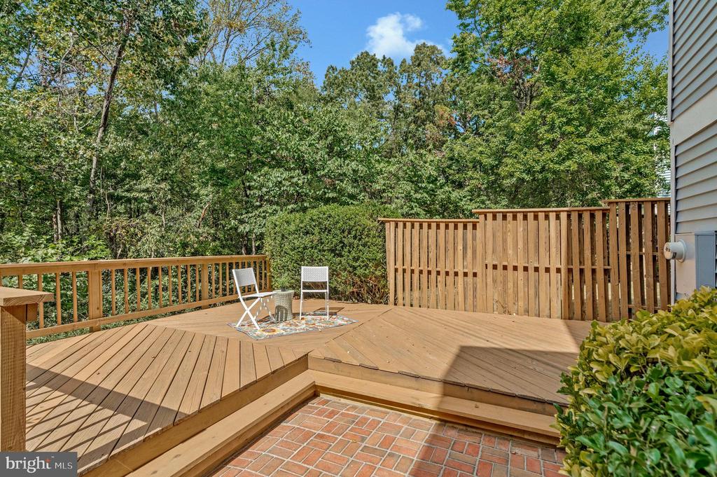 1628 BARNSTEAD DRIVE