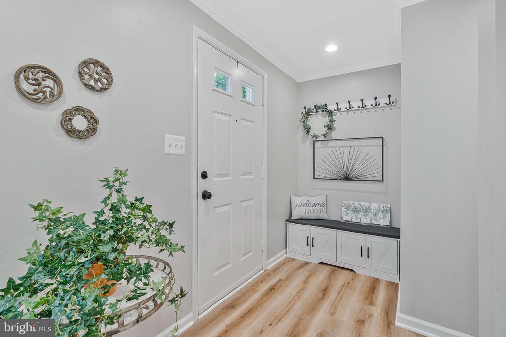1628 BARNSTEAD DRIVE
