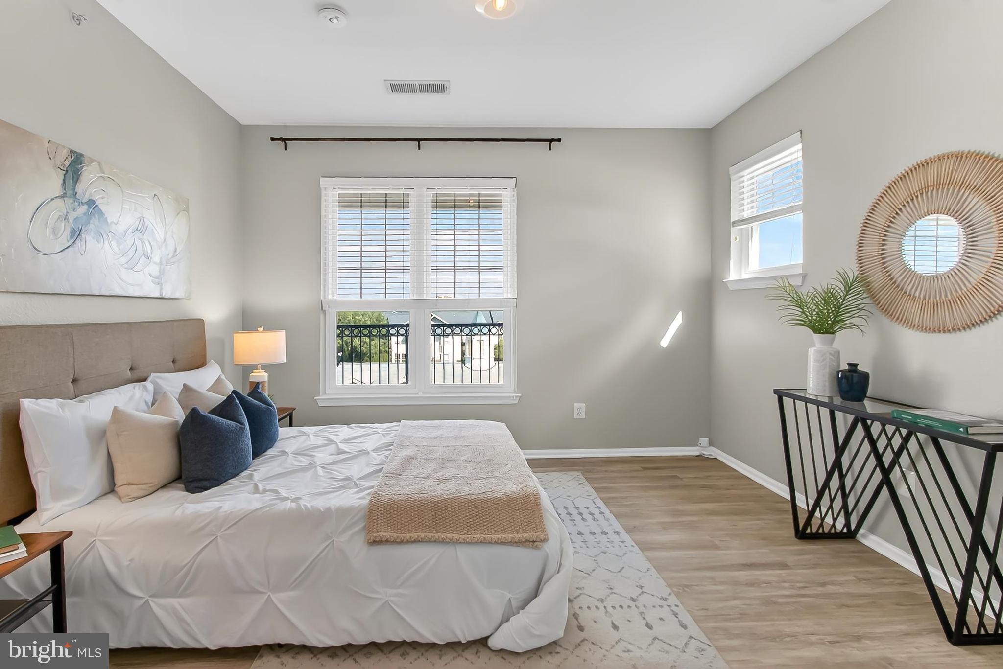 1521 SPRING GATE DRIVE 10413