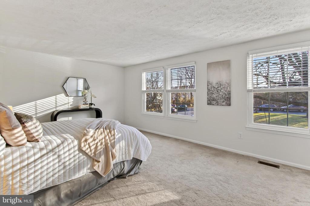14578 OLDE KENT ROAD