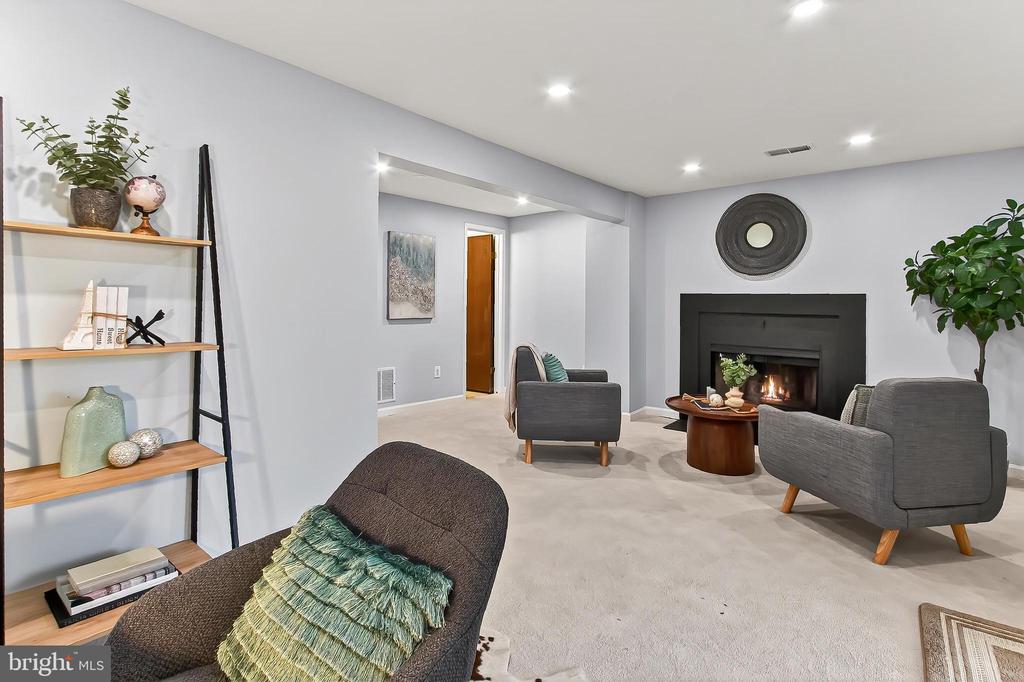 14578 OLDE KENT ROAD