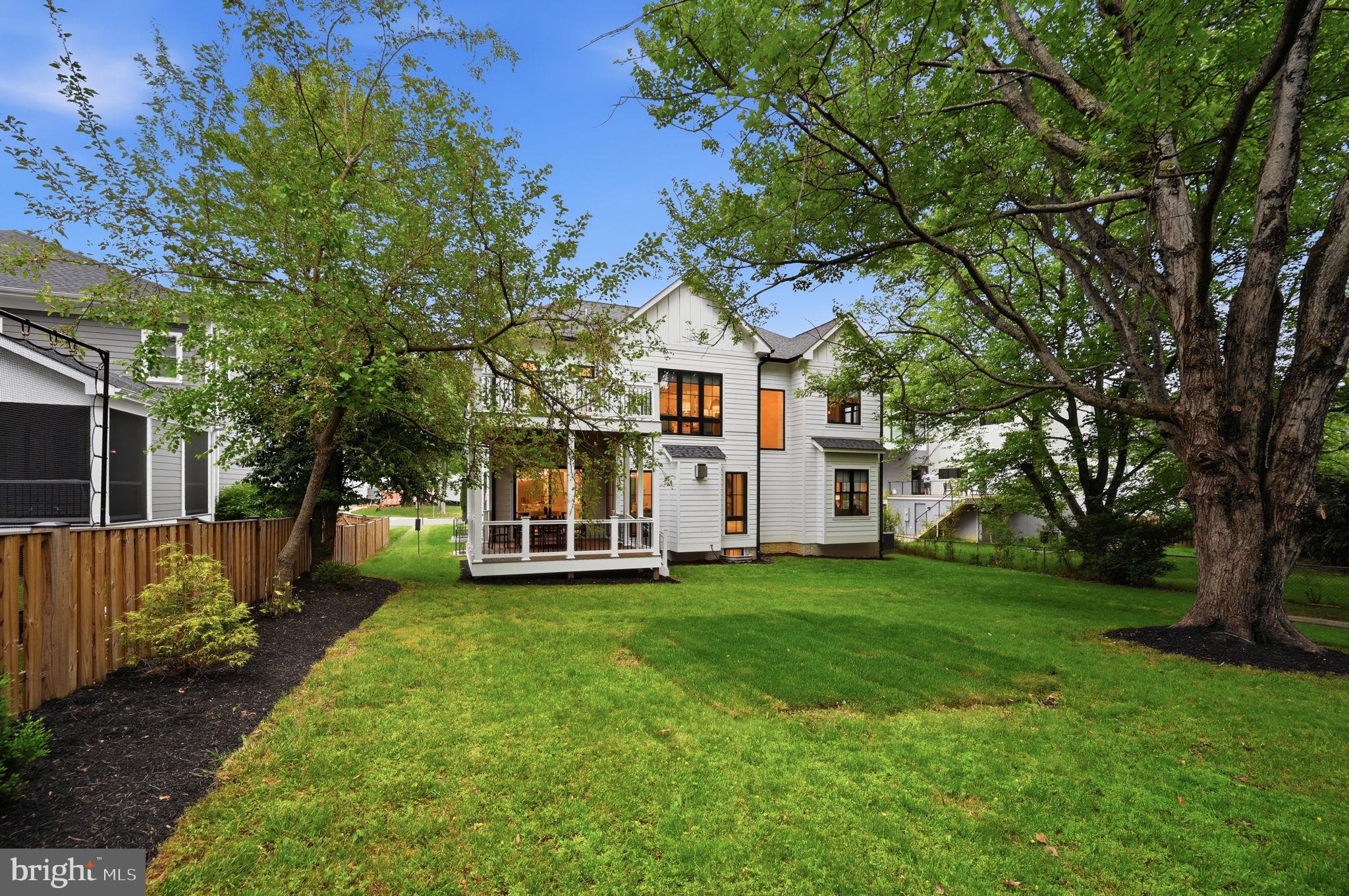 701 MEADOW LANE SW