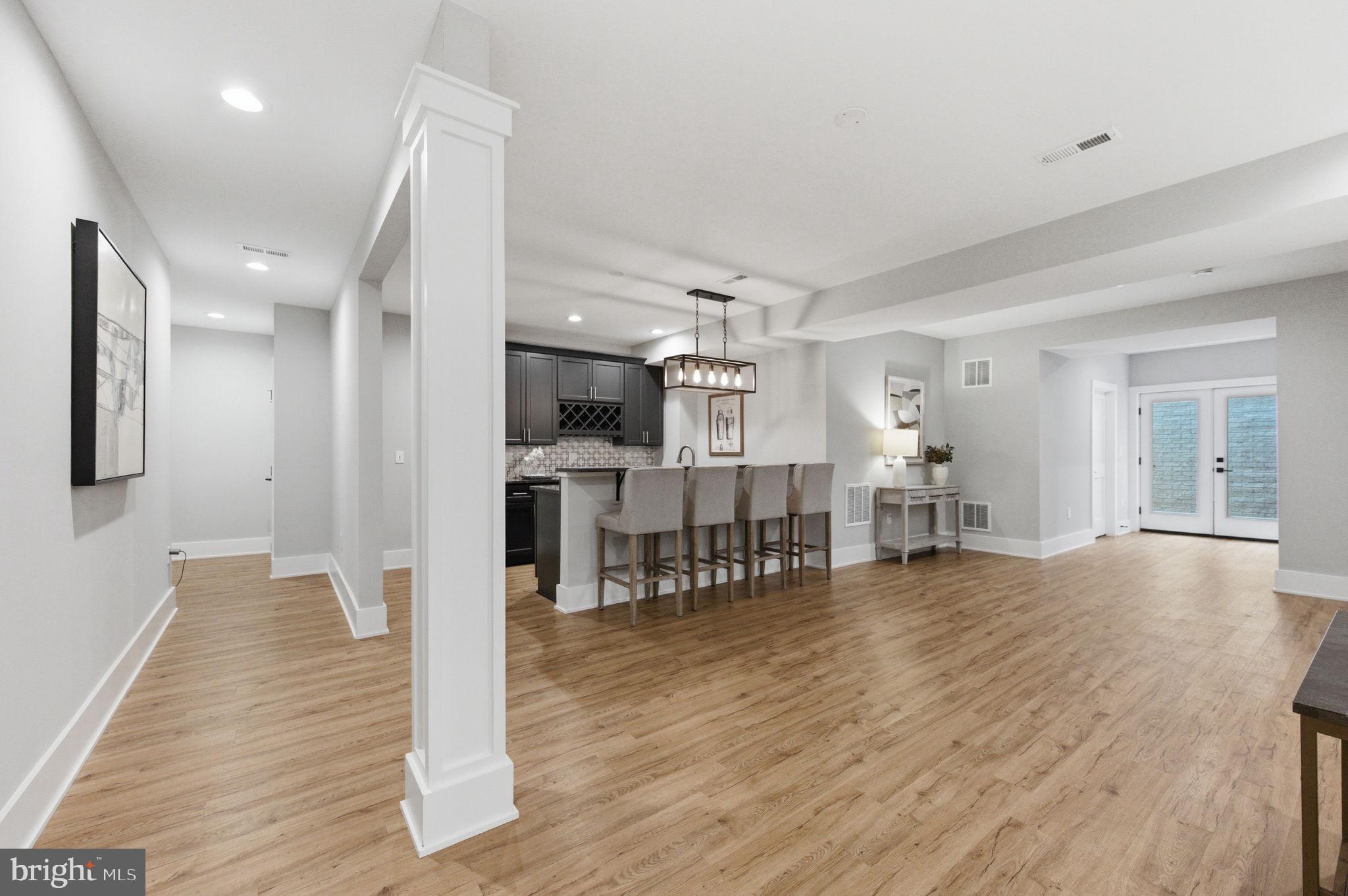 701 MEADOW LANE SW