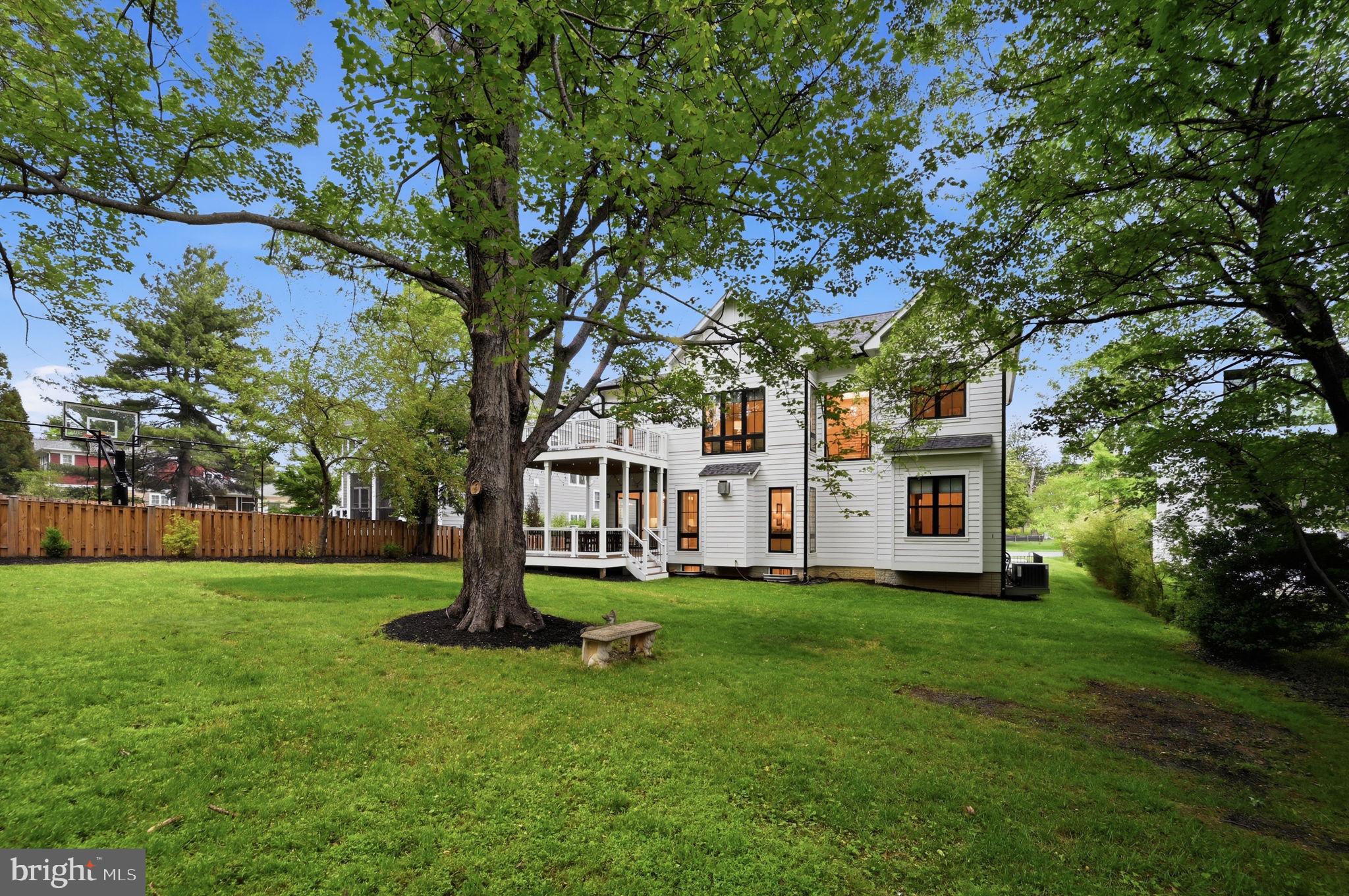 701 MEADOW LANE SW