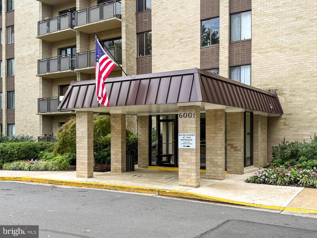 6001 ARLINGTON BOULEVARD Unit: 408
