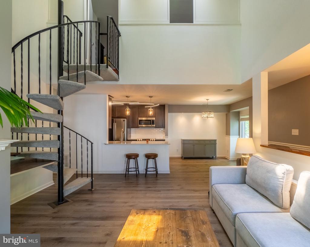 12206 FORT BUFFALO CIRCLE Unit: 530