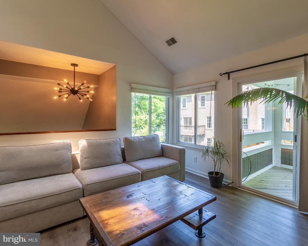 12206 FORT BUFFALO CIRCLE Unit: 530