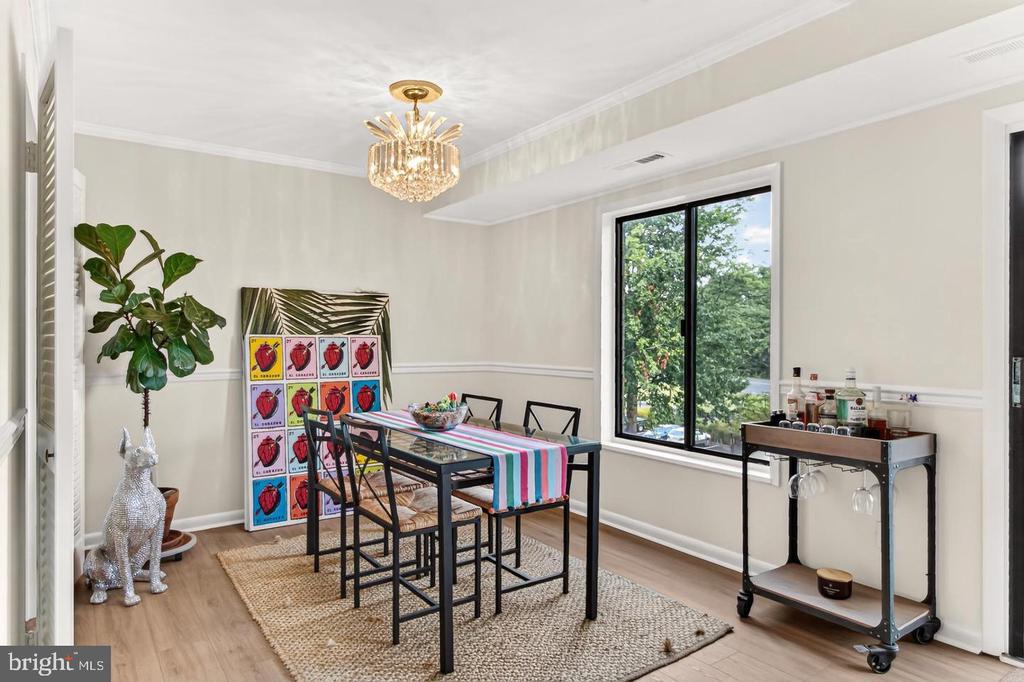6001 ARLINGTON BOULEVARD Unit: 408