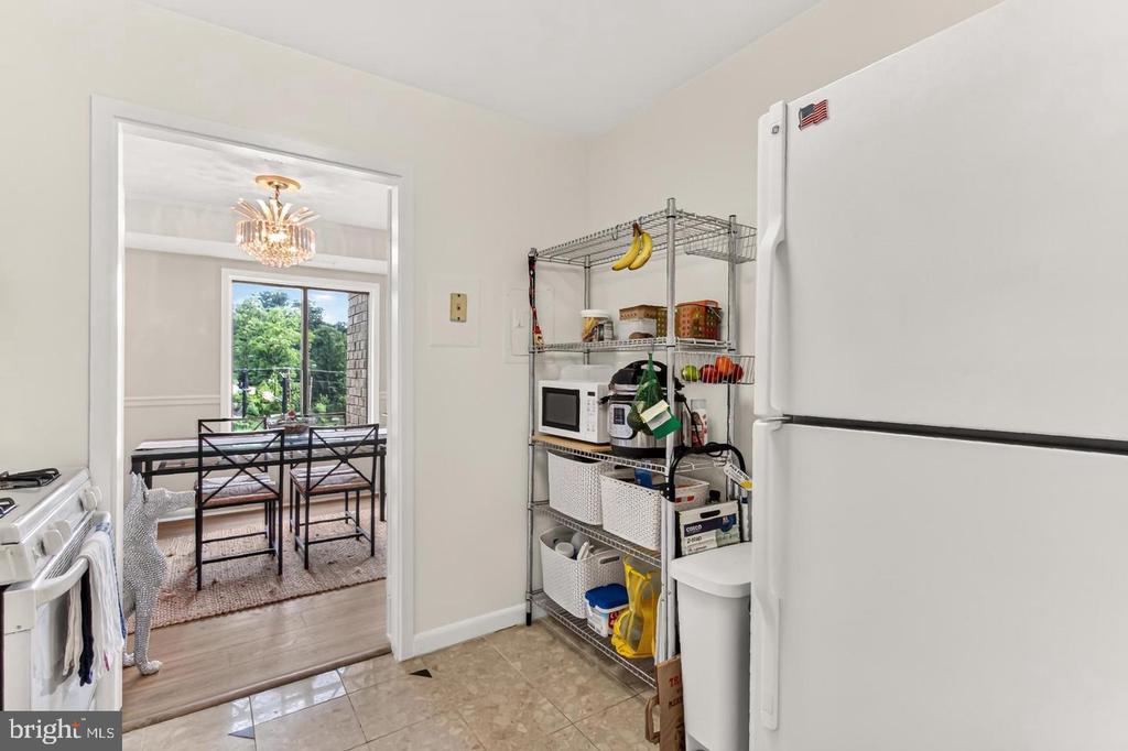 6001 ARLINGTON BOULEVARD Unit: 408