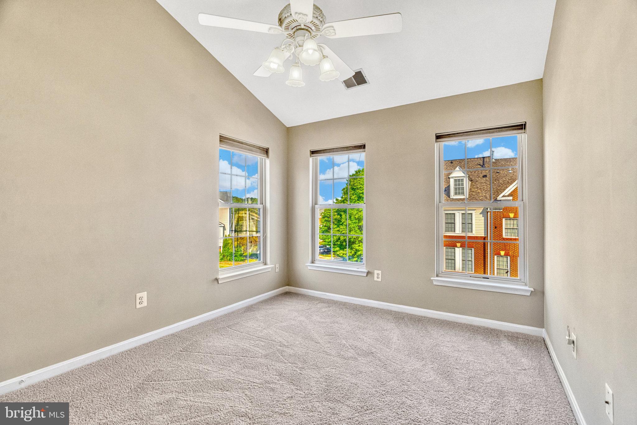 20870 Rockingham Ter