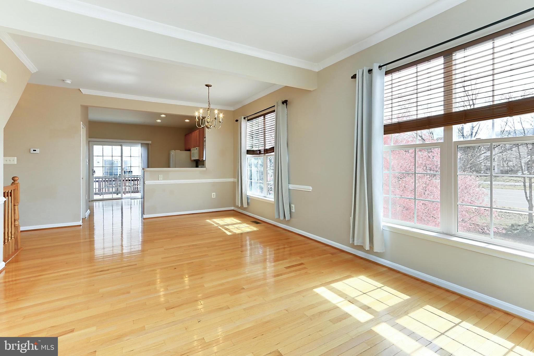 21848 COBBLE POND SQ