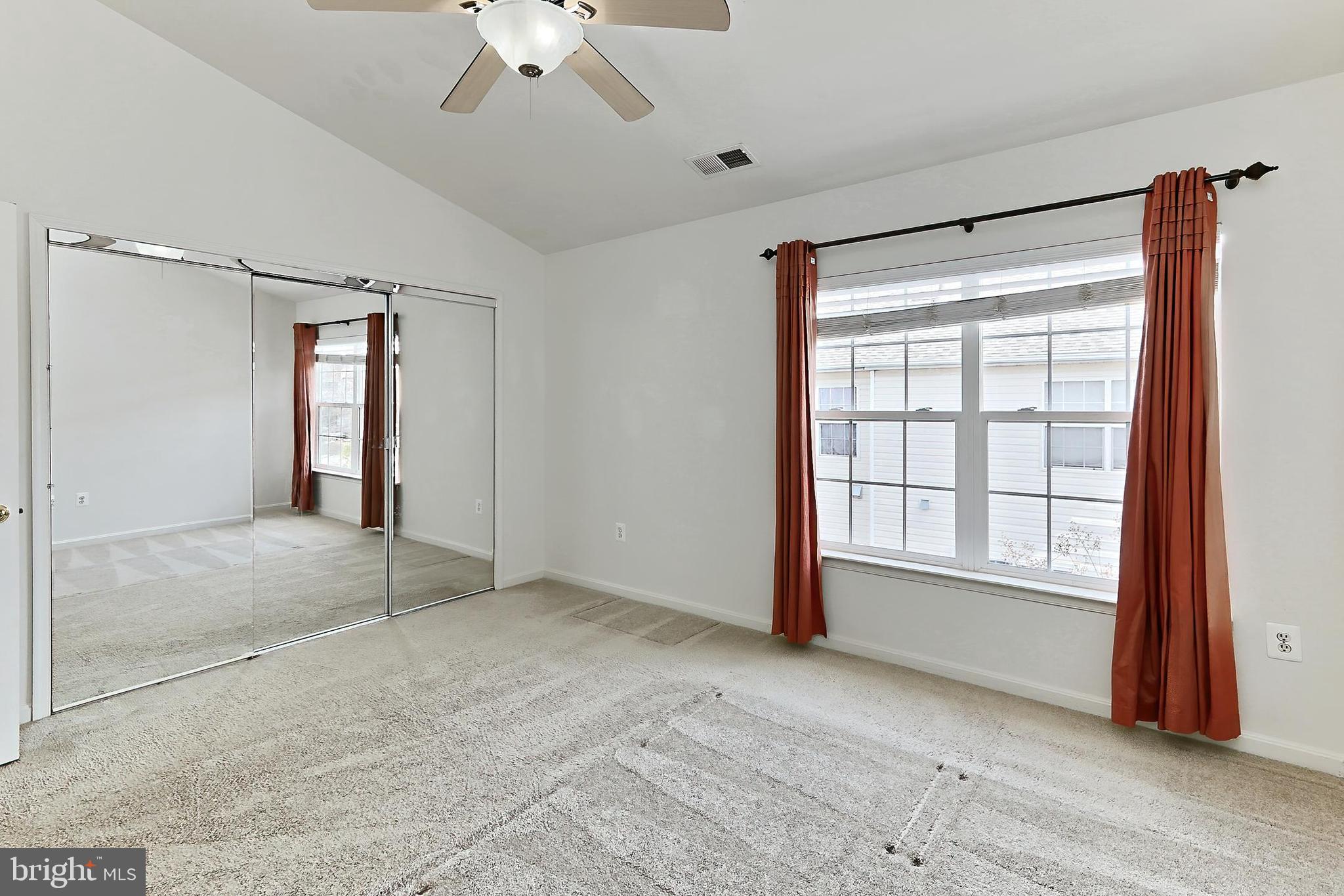 21848 COBBLE POND SQ