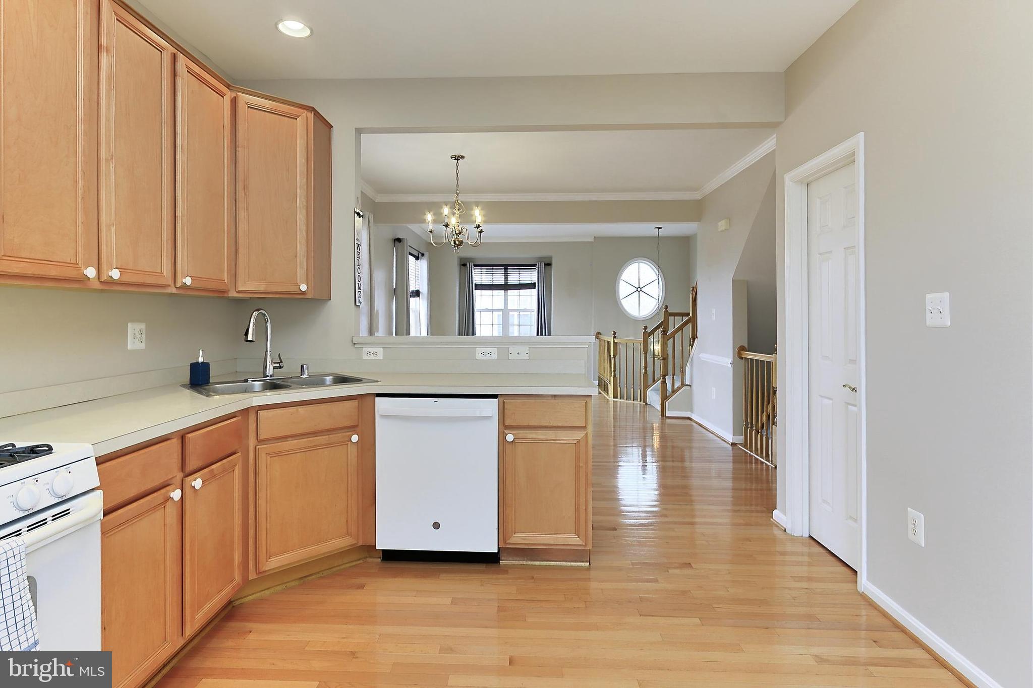 21848 COBBLE POND SQ