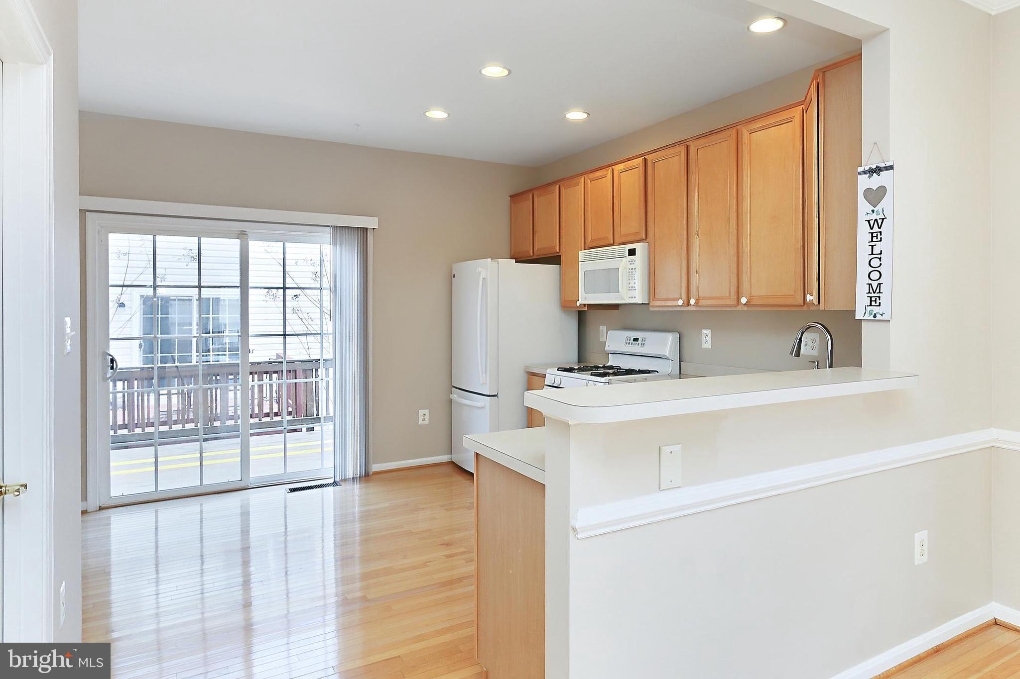 21848 COBBLE POND SQ