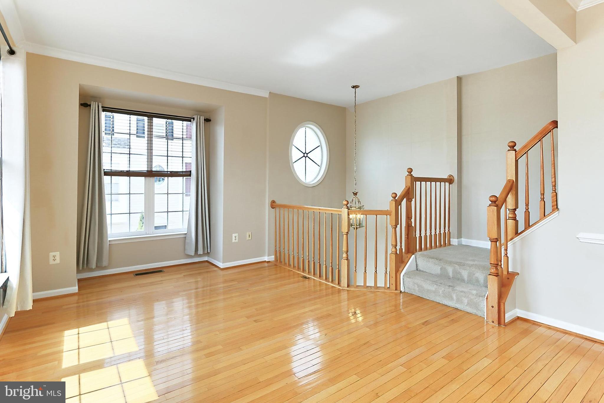 21848 COBBLE POND SQ