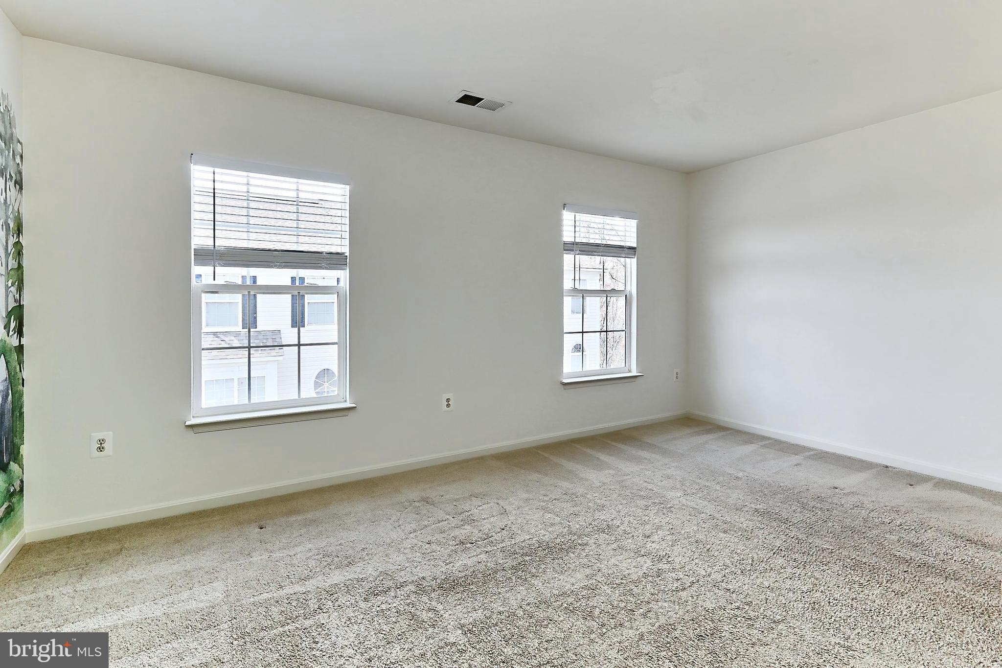 21848 COBBLE POND SQ