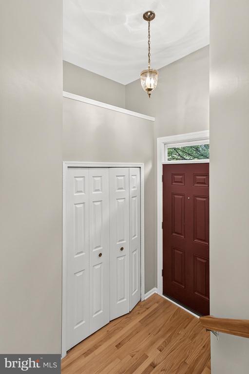 47582 COMER SQUARE