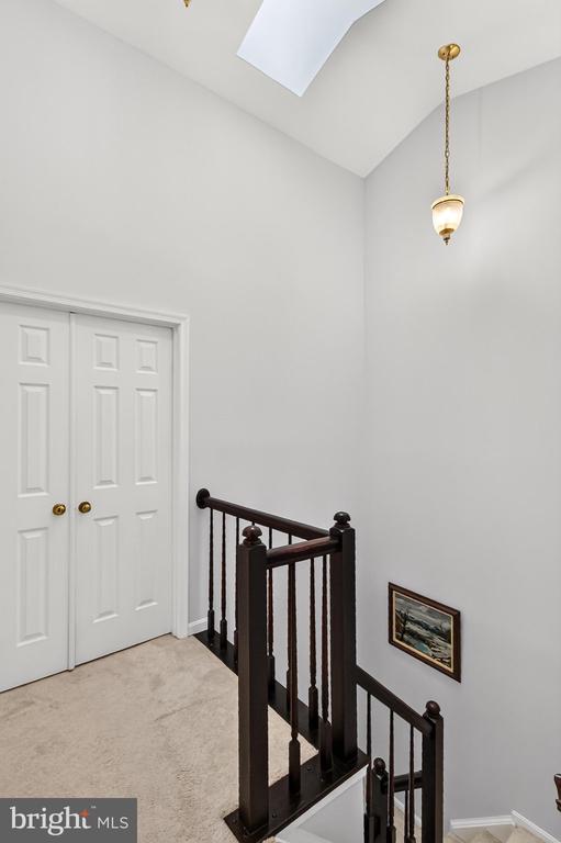 47582 COMER SQUARE