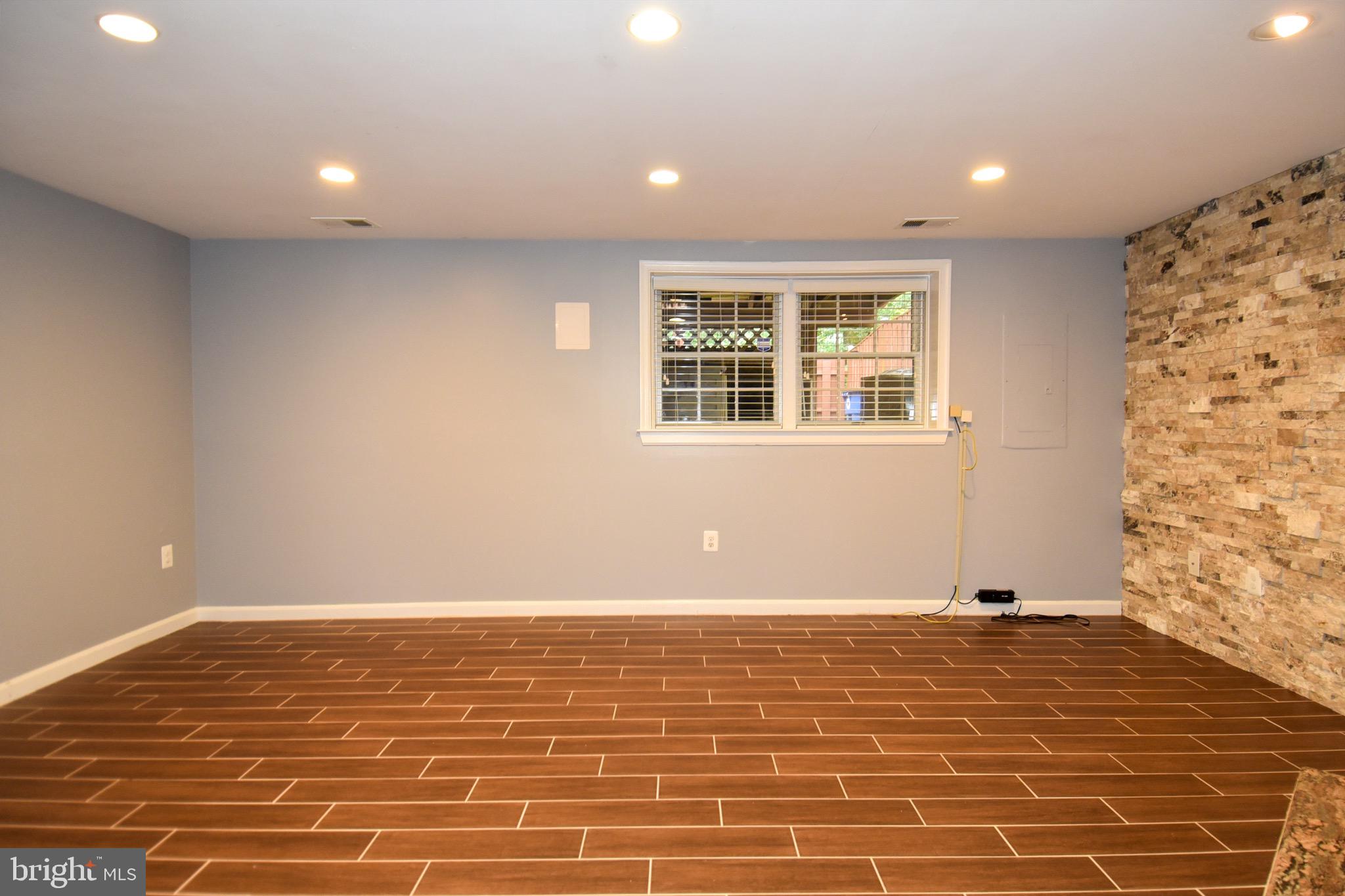 12307 Manchester Way