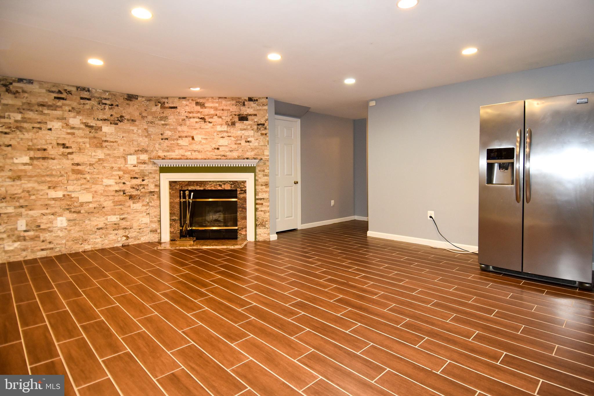 12307 Manchester Way